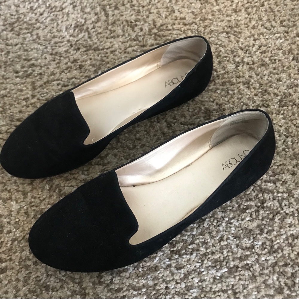 Black flats